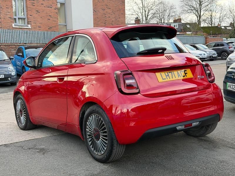 Used Fiat 500e Red 86 kW (118 HP) 2021 Red Hatchback
