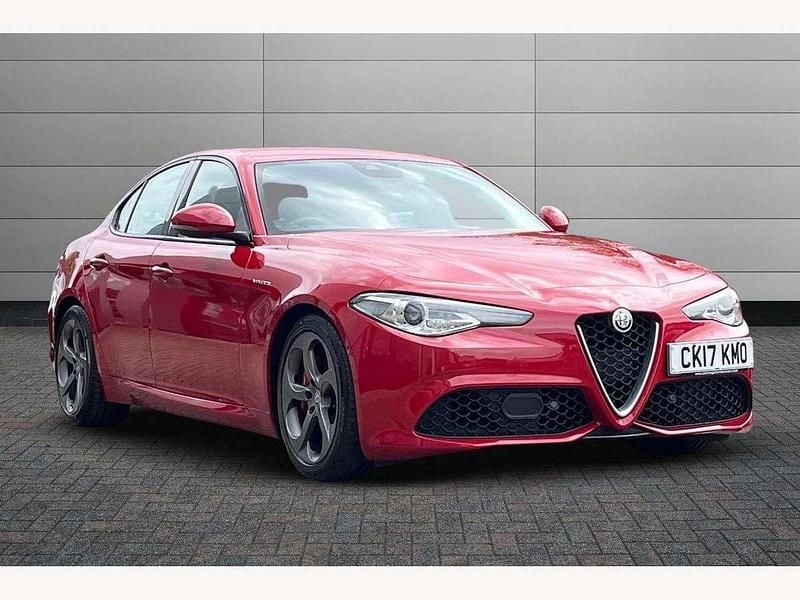 Alfa red Used 2017 Alfa Romeo Giulia Veloce Sedan | £17,990 (A bit pricey) - Image 1/2