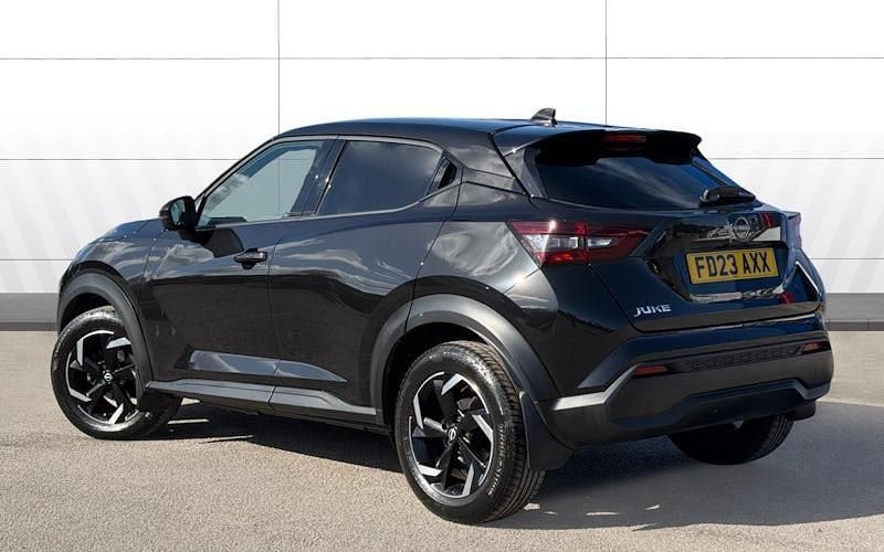 Used Nissan Juke N-Connecta 114 HP (83 kW) 2023 SUV