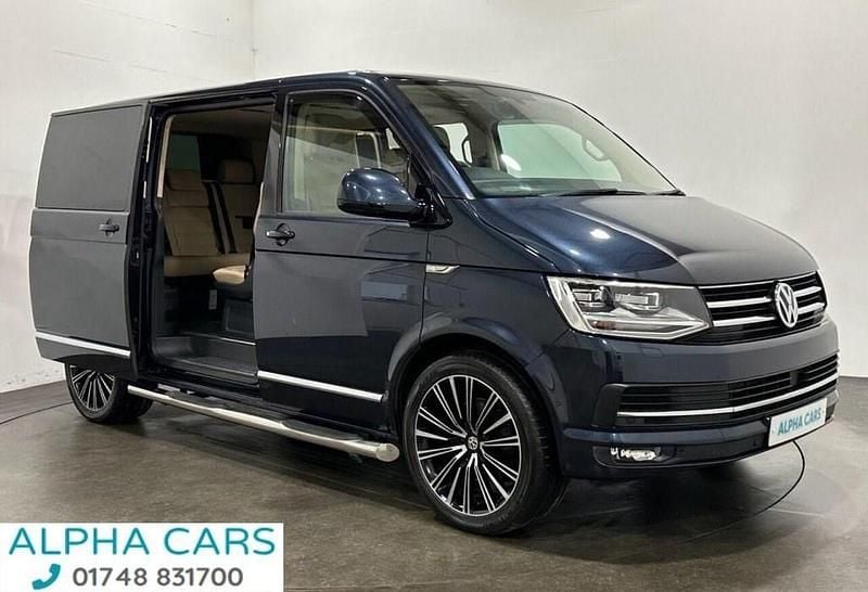 Used VW Caravelle Executive 204 HP (150 kW) 2019 Blue MPV