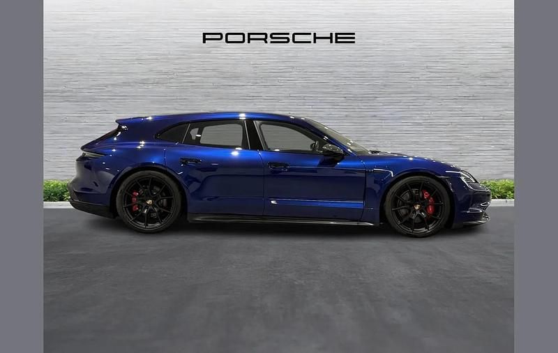 Used Porsche Taycan 339 kW (462 HP) 2024 Blue Estate