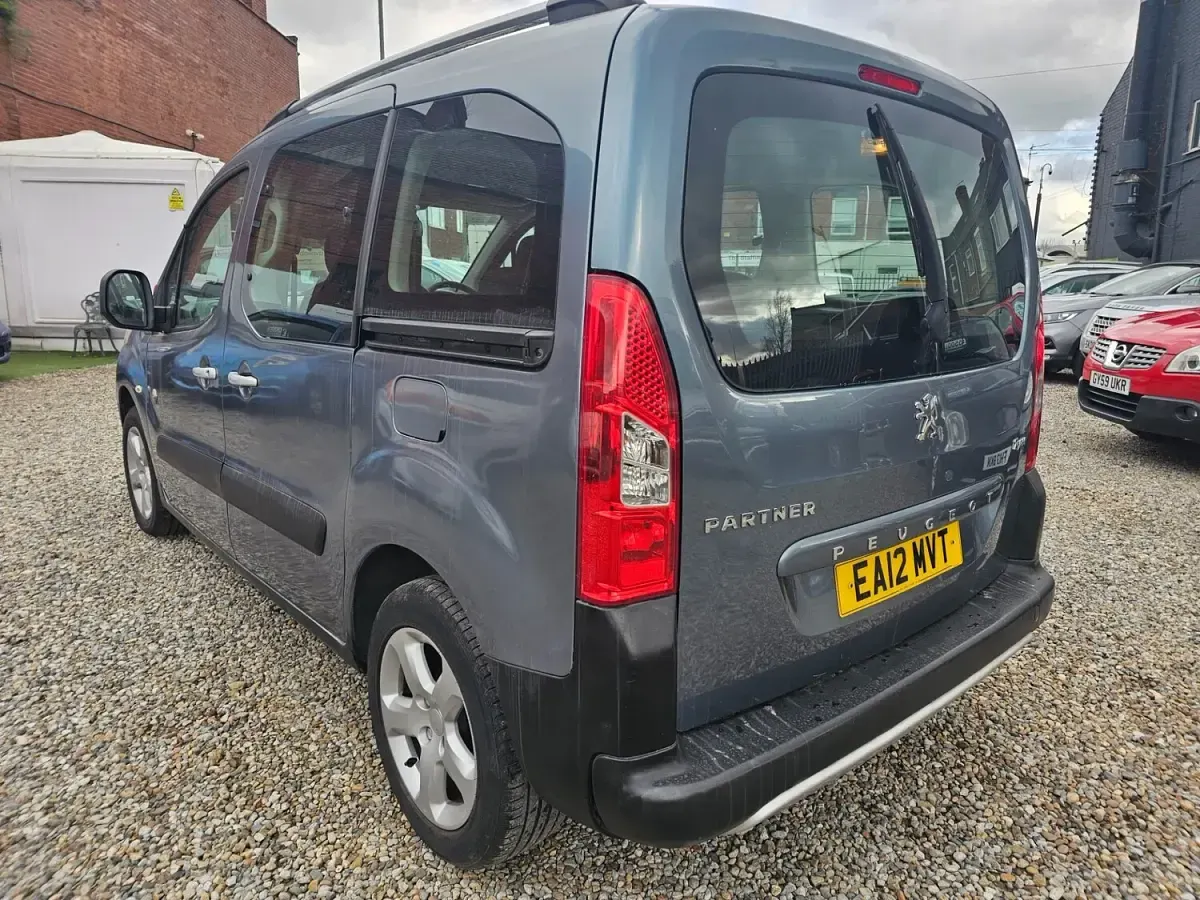 Used Peugeot Partner Tepee Outdoor 2012 Grey MPV