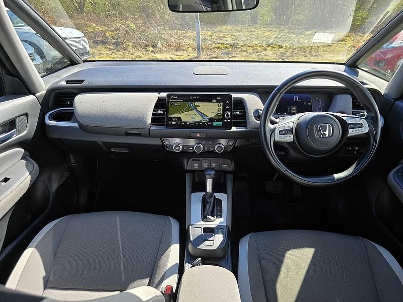 Used Honda Jazz Hybrid 109 HP (80 kW) 2021 Crystal black Hatchback