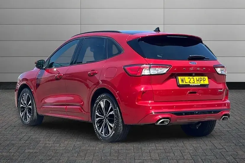 Used Ford Kuga ST-Line X 187 HP (137 kW) 2023 Red SUV