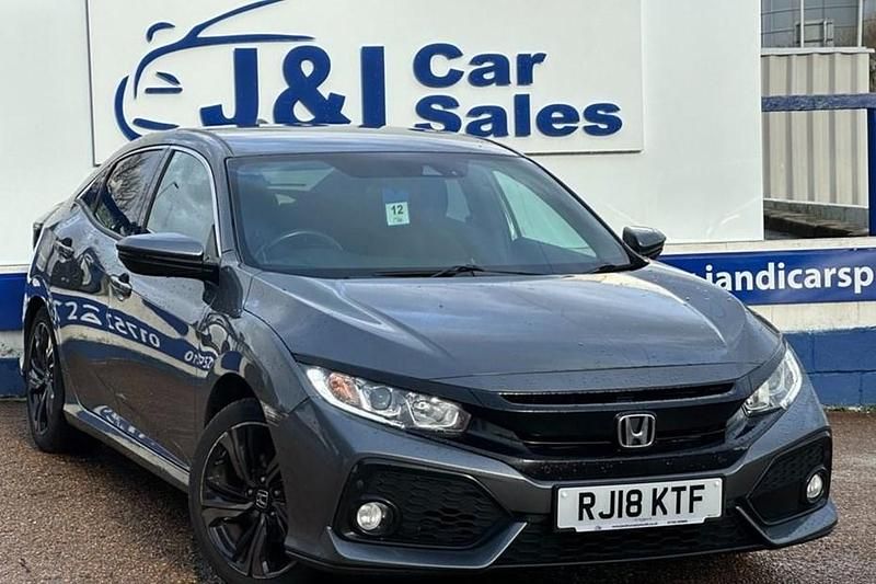 Begagnad Honda Civic SR 129 HK (94 kW) 2018 Grå Halvkombi