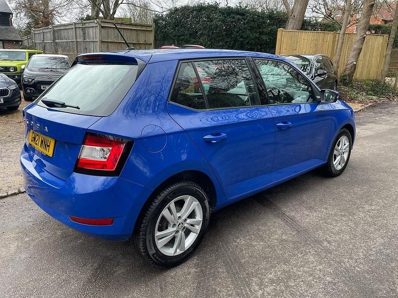 Used Skoda Fabia SE 60 HP (44 kW) 2021 Blue Hatchback
