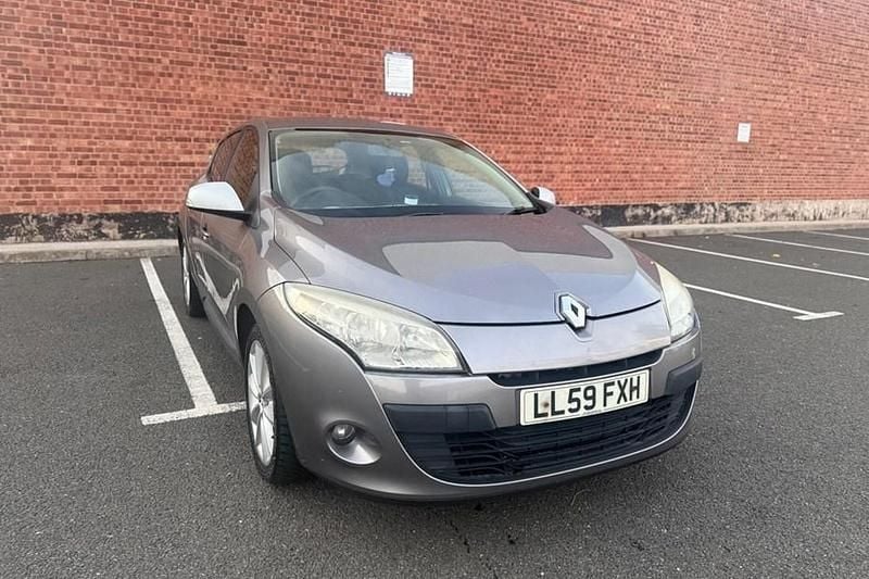 Grey Used 2010 Renault Mégane III Hatchback | £1,100 (Fair price) - Image 1/1