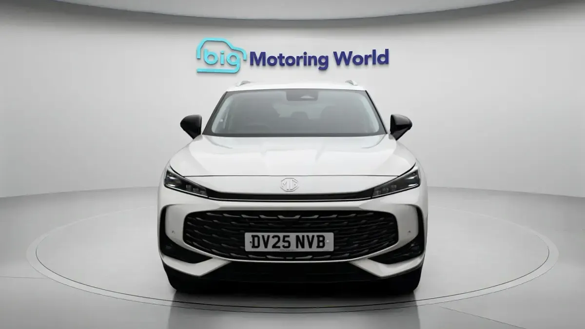 Used MG HS Trophy 170 HP (125 kW) 2025 White SUV