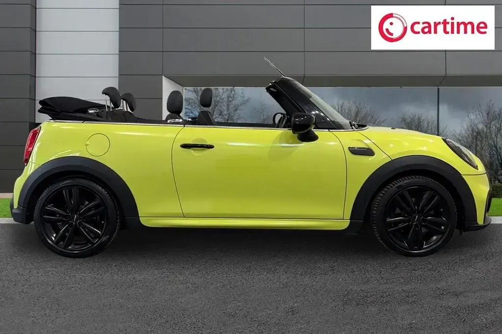Used Mini Cooper Cabriolet Sport 136 HP (100 kW) 2022 Yellow Cabriolet