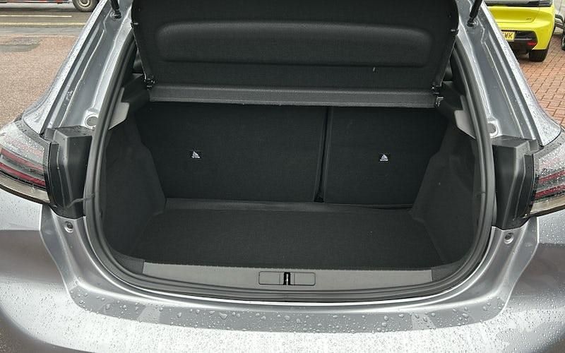 Used Peugeot 208 Allure 101 HP (74 kW) 2025 Grey Hatchback