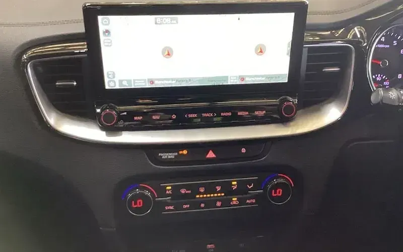 Used Kia Ceed 160 HP (117 kW) 2021 Red Hatchback
