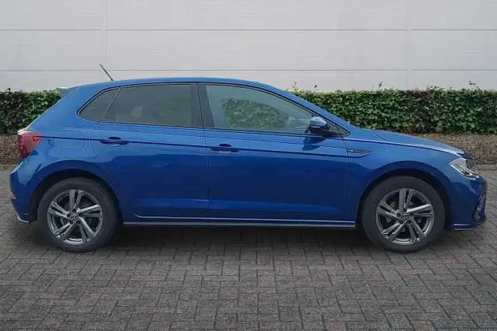 Used VW Polo R-line 95 HP (69 kW) 2022 Blue Hatchback
