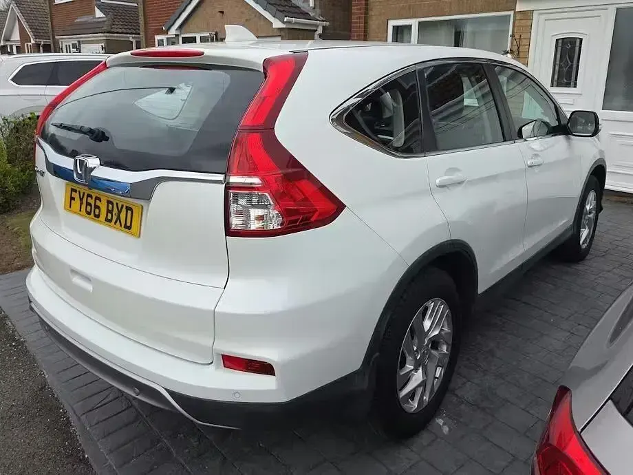 Begagnad Honda CR-V SE 160 HK (117 kW) 2016 Vit SUV