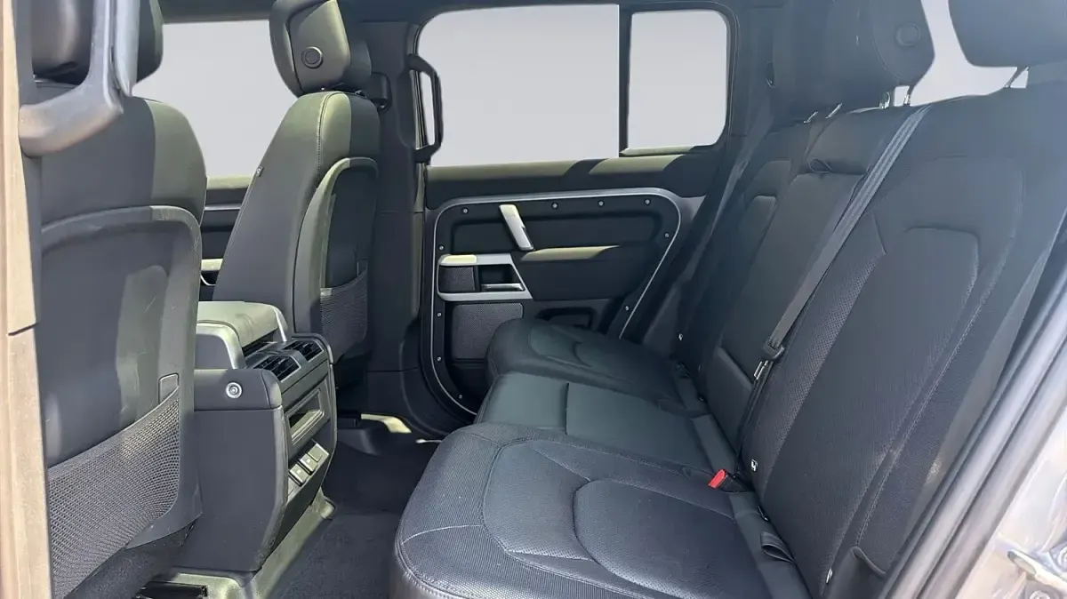 Used Land Rover Defender HSE Dynamic 2023 Grey SUV