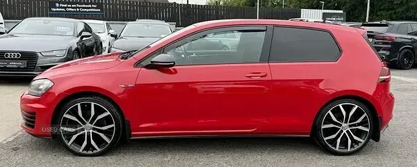 Used VW Golf VII GTI 2014 Red Hatchback
