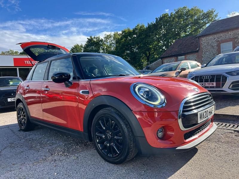 Orange Used 2020 Mini Cooper Classic Hatchback | £12,995 (Good price) - Image 1/3
