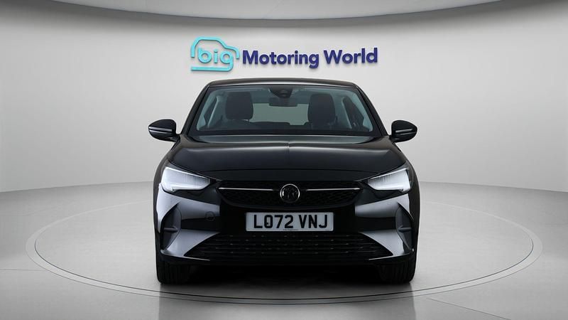 Used Vauxhall Corsa Design Edition 74 HP (54 kW) 2022 Hatchback