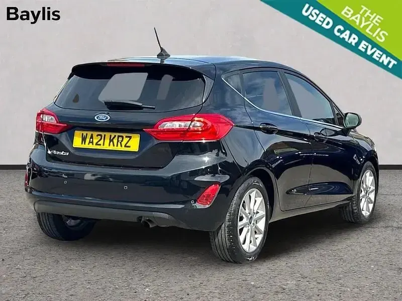 Używany Ford Fiesta Titanium 95 KM (69 kW) 2021 Czarny Hatchback