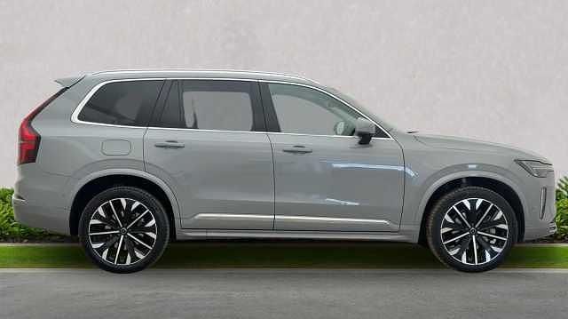 Used Volvo XC90 Ultra 247 HP (181 kW) 2025 SUV