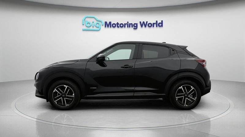 Used Nissan Juke N-Connecta 141 HP (103 kW) 2024 Black SUV