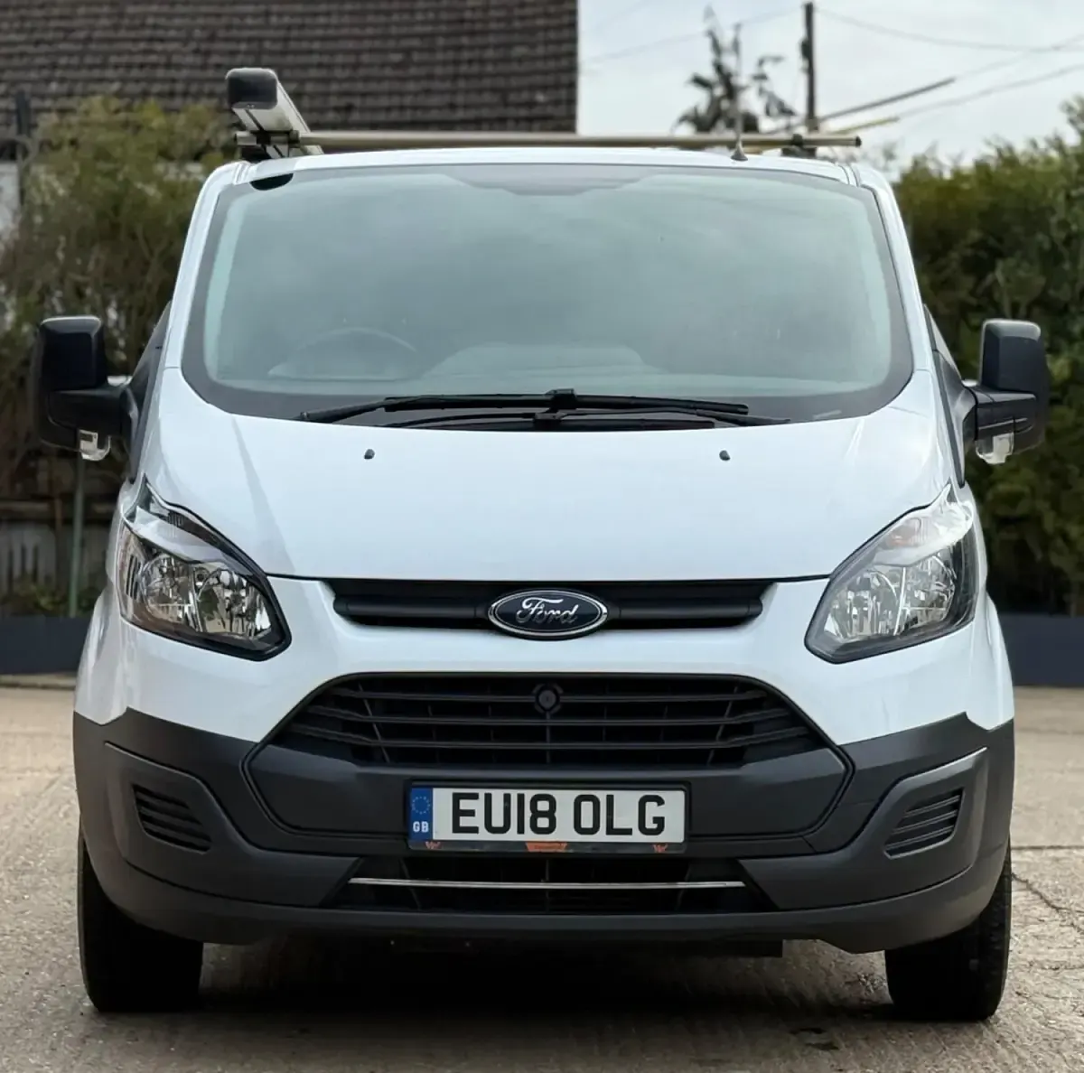 Begagnad Ford Transit Custom 105 HK (77 kW) 2018 Vit Van
