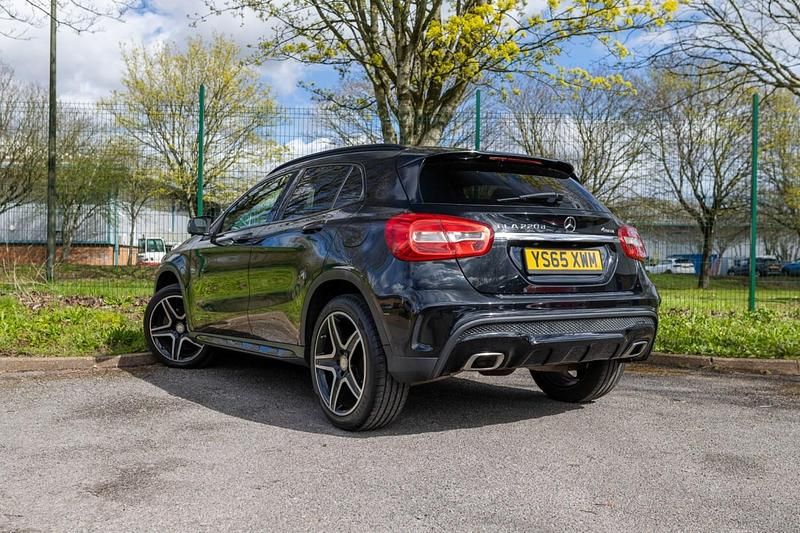 Used Mercedes GLA220 AMG line 177 HP (130 kW) 2016 Black SUV