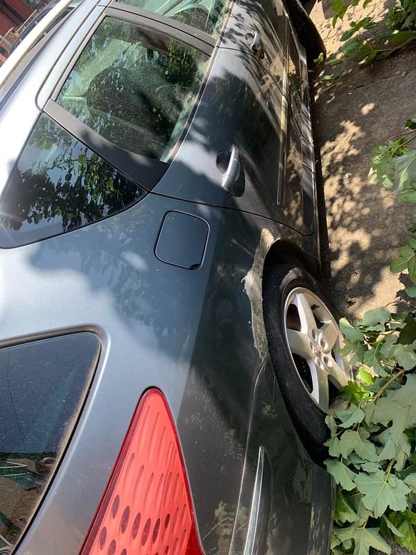 Used Peugeot 407 2011 Grey Estate