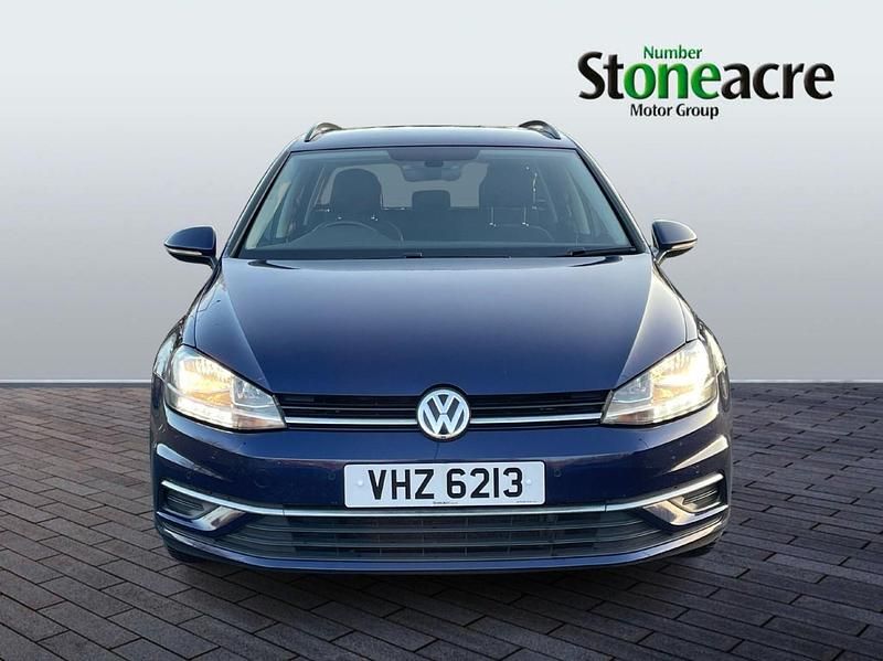 Used VW Golf VII SE 150 HP (110 kW) 2017 Blue Estate
