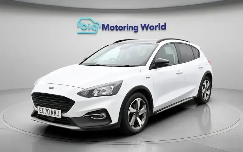 Begagnad Ford Focus Active 125 HK (91 kW) 2020 Vit Halvkombi