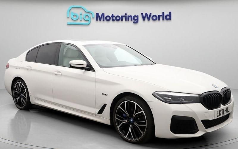 Used 2023 BMW 530e M Sport Sedan | £30,300 (Fair price) - Image 1/4