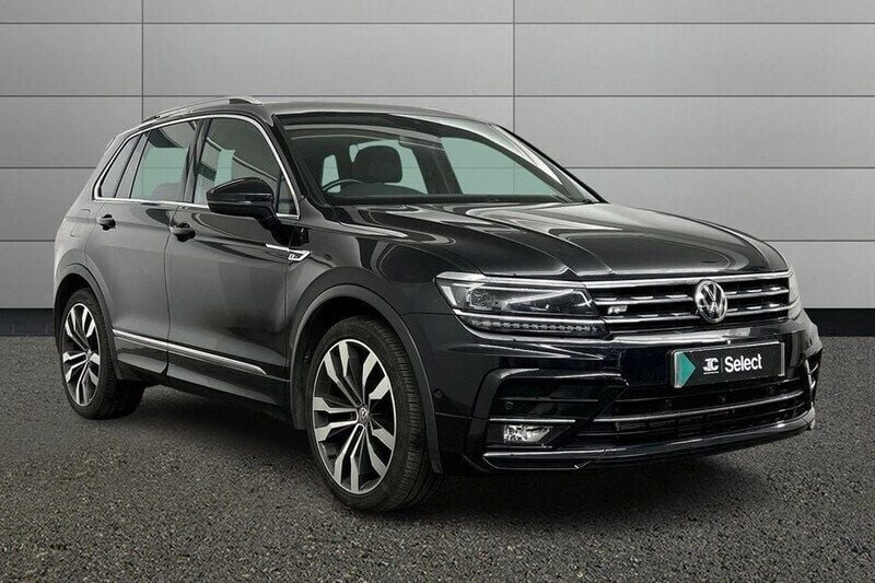 Black Used 2020 VW Tiguan R-line SUV | £22,200 (Good price) - Image 1/1