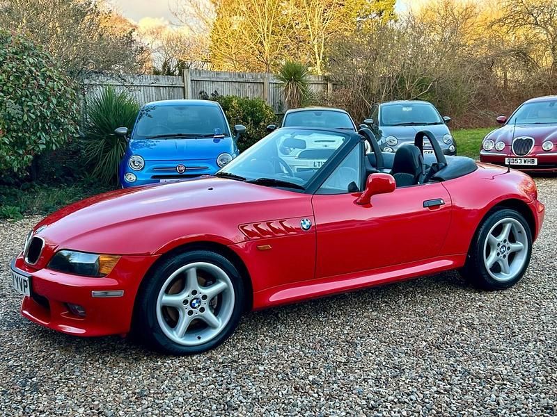 Used BMW Z3 193 HP (141 kW) 1997 Red Cabriolet