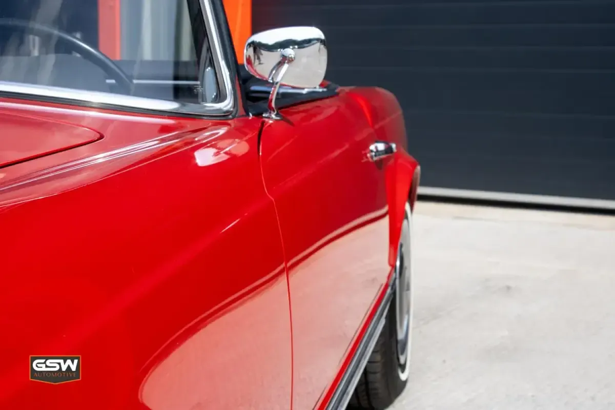 Używany Mercedes 230 148 KM (108 kW) 2020 Czerwony Kabriolet