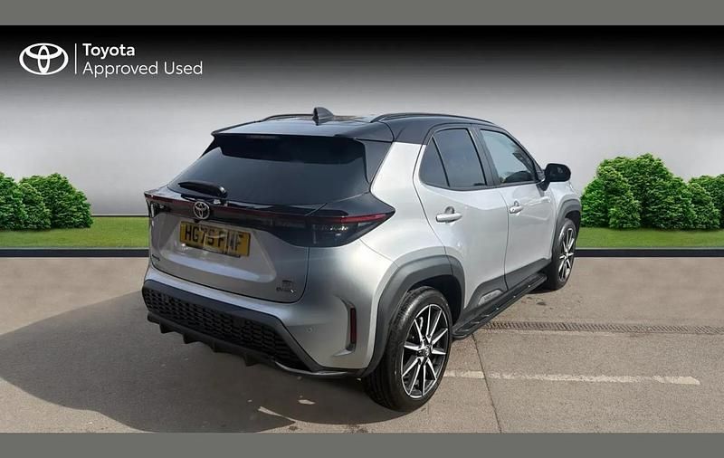 Used Toyota Yaris Cross Sport 128 HP (94 kW) 2025 Silver SUV