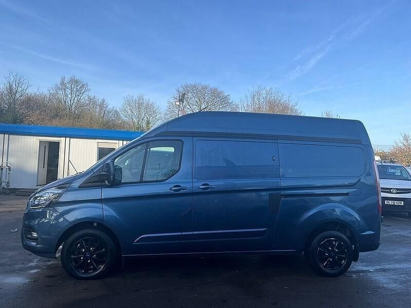 Used Ford Transit Custom Limited 130 HP (95 kW) 2022 Blue Van