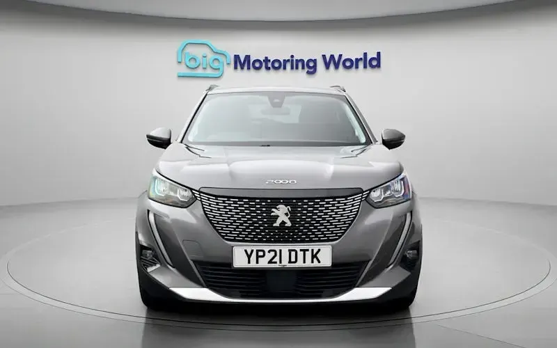 Second-hand Peugeot 2008 Allure Premium 131 CP (96 kW) 2021 Gri SUV