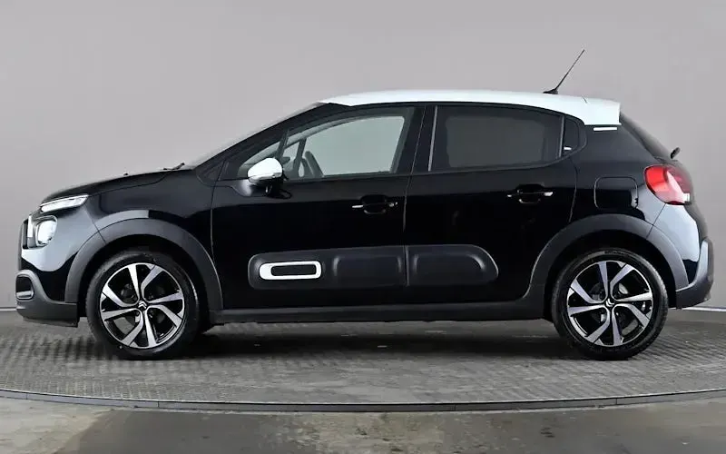 Used Citroën C3 PureTech 110 HP (80 kW) 2023 Black Hatchback