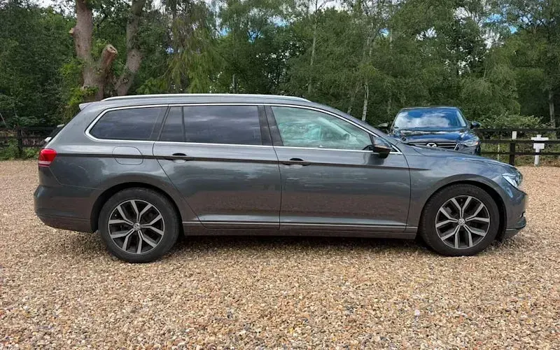 Used VW Passat SE 120 HP (88 kW) 2015 Grey Estate