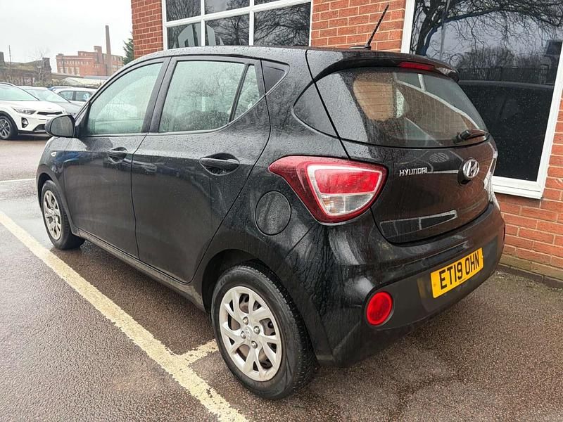 Used Hyundai i10 SE 87 HP (63 kW) 2019 Black Hatchback