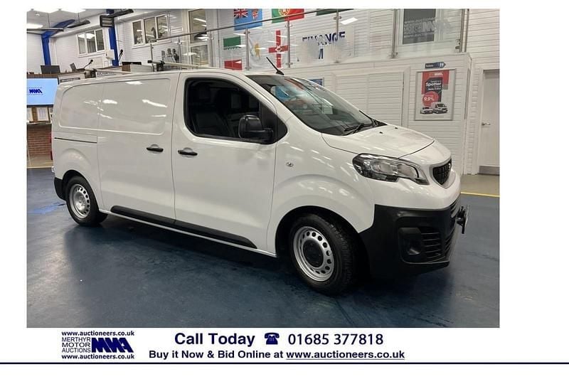 Used Peugeot Expert 95 HP (69 kW) 2019 White Van