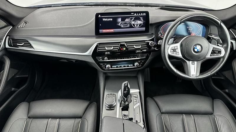 Used BMW M550 Comfort Edition 523 HP (384 kW) 2023 Black Sedan