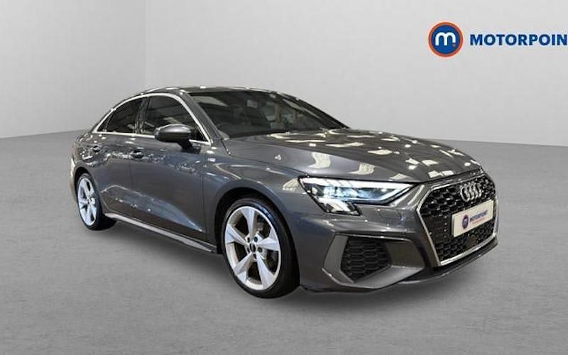 Używany Audi A3 S-Line 150 KM (110 kW) 2024 Sedan/Limuzyna