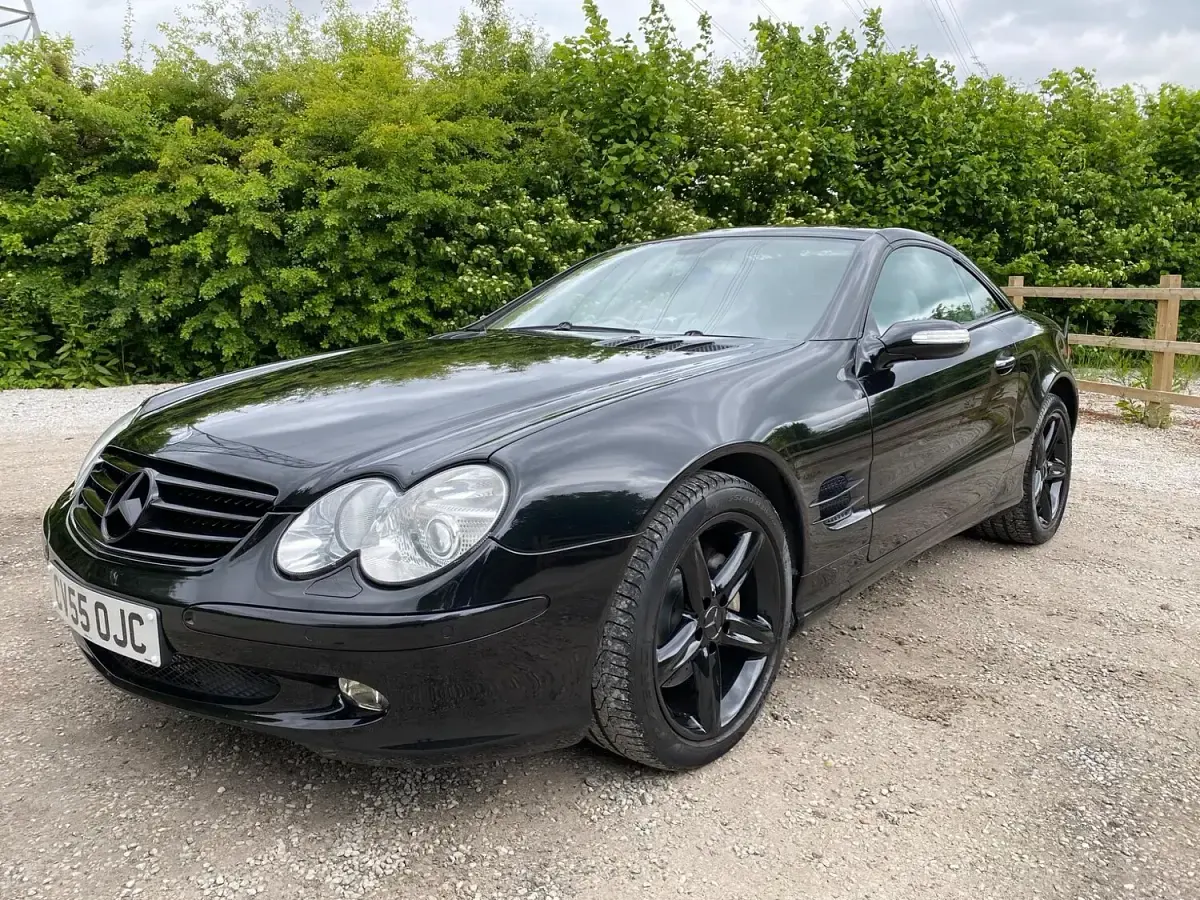 Used Mercedes SL500 306 HP (225 kW) 2005 Black Cabriolet