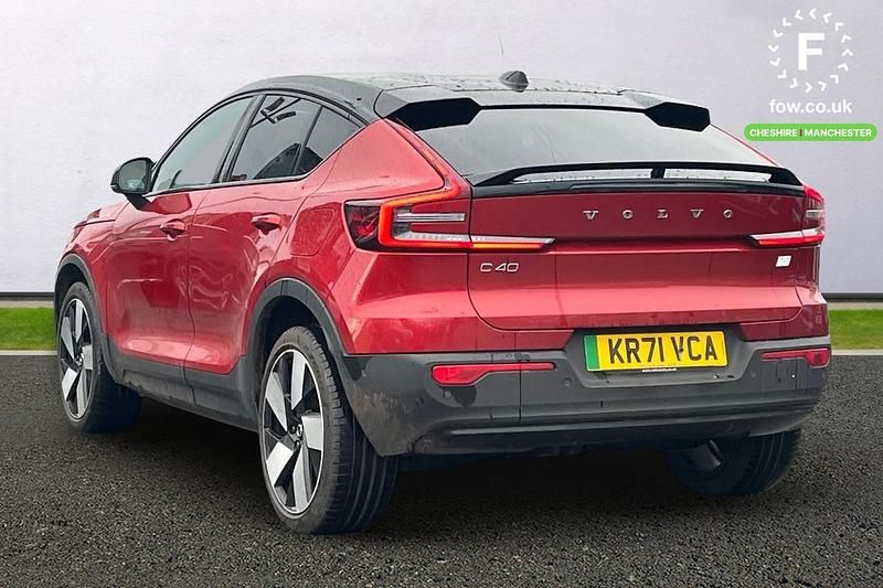 Used Volvo C40 Pro 300 kW (408 HP) 2022 Red SUV