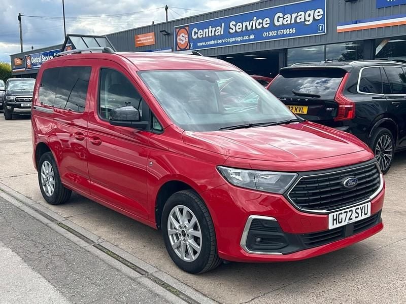 Red Used 2023 Ford Tourneo Connect Titanium MPV | £22,995 (Fair price) - Image 1/2