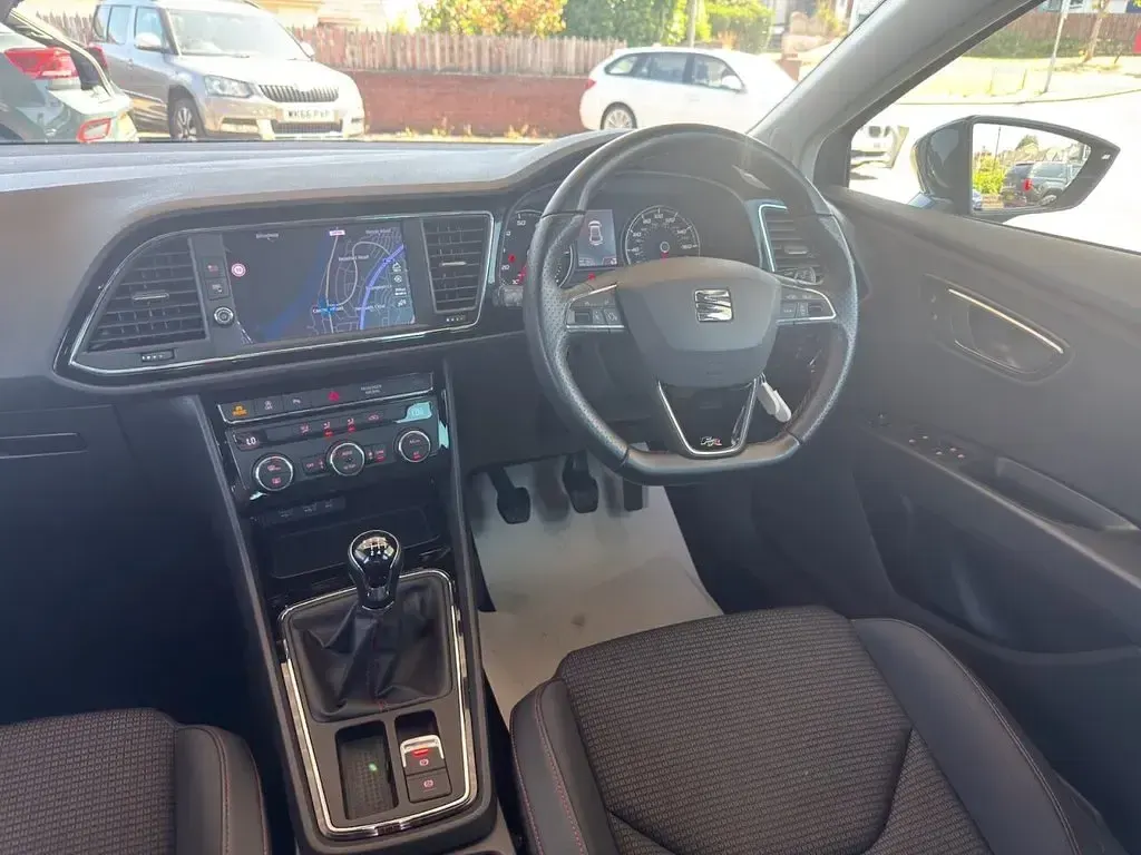 Used Seat Leon FR 130 HP (95 kW) 2020 Grey Hatchback
