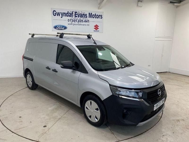 Grey Used 2023 Nissan Townstar Acenta MPV | £12,995 (A bit pricey) - Image 1/4