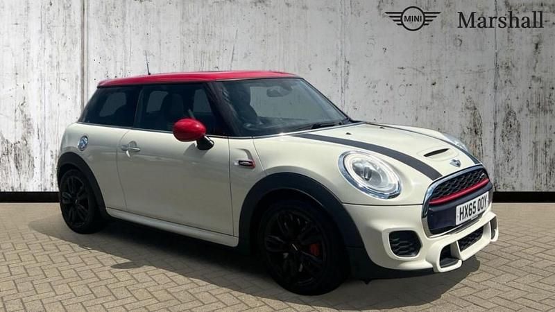 Pepper white Used 2015 Mini John Cooper Works Chili Hatchback | £15,851 (A bit pricey) - Image 1/4