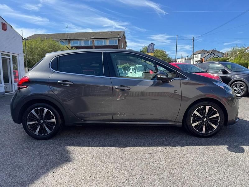 Used Peugeot 208 S 100 HP (73 kW) 2019 Grey Hatchback