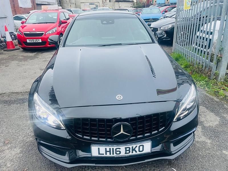 Usado Mercedes C300 AMG Line Premium Plus 2016 Negro Coupe